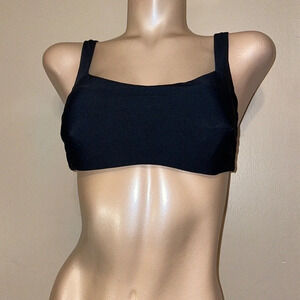 Athleta women’s bikini top  38B 38C bathing suit underwire black swim support